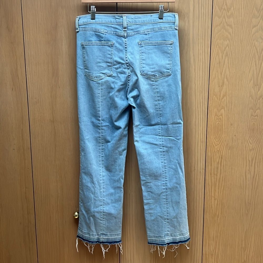 Veronica Beard Jackie In Sky W/Fray Straight Leg Jeans Size 31 EUC - Picture 6 of 8